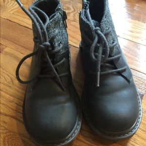 Zara kids cutest boots ever